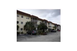 4045 NW 16th St, Lauderhill, FL 33313, Sold 03/27/17