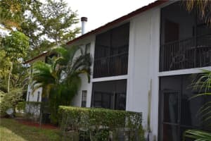 2592 NW 89th Dr, Coral Springs, FL 33065, Sold 05/05/17