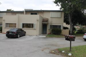 8658 Bridle Path Ct #117a, Davie, FL 33328, Sold 04/19/17