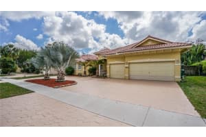 6420 NW 50th St, Lauderhill, FL 33319, Sold 04/07/17