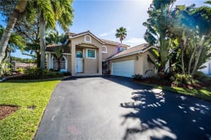 1070 Capistrano, Weston, FL 33326, Sold 03/17/17