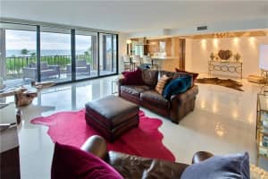 1905 N Ocean Blvd #4e, Fort Lauderdale, FL 33305, Sold 10/16/17