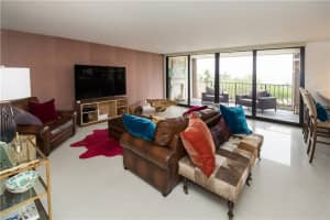 1905 N Ocean Blvd #4e, Fort Lauderdale, FL 33305, Sold 10/16/17