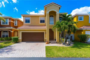 5016 SW 38th Way, Fort Lauderdale, FL 33312, Sold 03/31/17