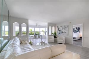 3031 NE 51st St, Fort Lauderdale, FL 33308, Sold 06/21/17