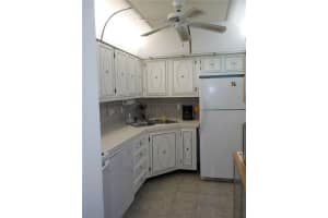 3101 Oakland Shores Dr APT H104, Oakland Park, FL 33309, Sold 04/25/17