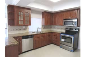 9211 NW 32nd Manor, Sunrise, FL 33351, Sold 04/24/17