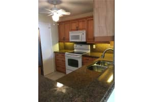 305 N Pompano Beach Blvd, Pompano Beach, FL 33062, Sold 08/31/17