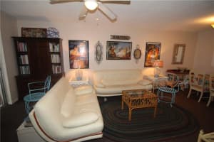 5950 Del Lago Cir, Sunrise, FL 33313, Sold 04/12/17