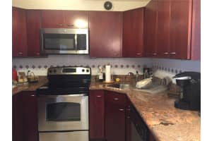 305 N Pompano Beach Blvd, Pompano Beach, FL 33062, Sold 08/31/17