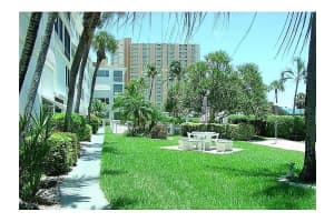 3221 NE 8th St, Pompano Beach, FL 33062, Sold 08/03/17