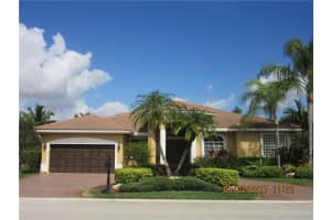 584 NW 120th Dr, Coral Springs, FL 33071, Sold 06/08/17