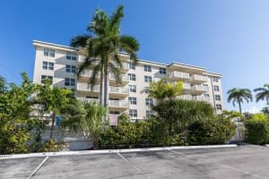 1901 S Ocean Dr, Hollywood, FL 33019, Sold 07/07/17