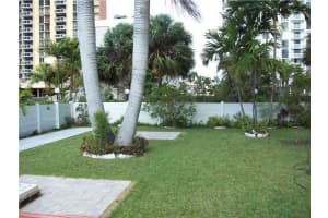 1901 S Ocean Dr, Hollywood, FL 33019, Sold 07/07/17