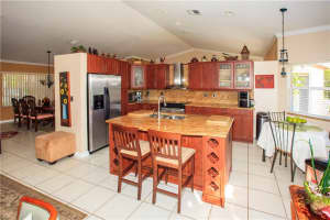 MLS# F10056204, Pembroke Pines, Florida 33029