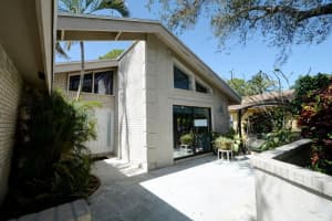 21518 Kapok Cir, Boca Raton, FL 33433, Sold 04/27/17