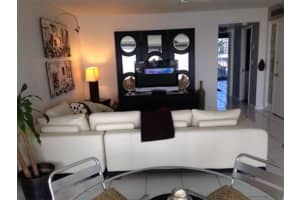 2800 E Sunrise Blvd #5d, Fort Lauderdale, FL 33304, Sold 05/15/17