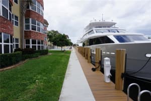 3111 NE 51st St #305c, Fort Lauderdale, FL 33308, Sold 08/31/17