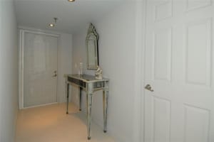 2300 NE 33rd Ave, Fort Lauderdale, FL 33305, Sold 07/10/17