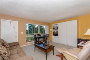 3225 NE 16th St #14a, Pompano Beach, FL 33062, Sold 10/17/17