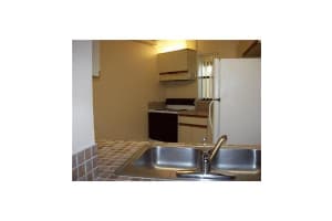 9000 NW 28th Dr, Coral Springs, FL 33065, Sold 05/31/17