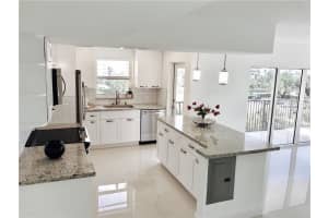 1200 Hibiscus Ave, Pompano Beach, FL 33062, Sold 08/31/17