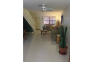 8421 NW 40th Ct, Sunrise, FL 33351, Sold 04/17/17