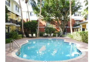 2233 NE 9th Ave, Wilton Manors, FL 33305, Sold 09/26/17