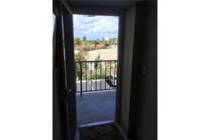 5300 NE 24th Terrace, Fort Lauderdale, FL 33308, Sold 06/12/17
