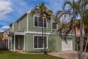 10011 Loquat St, Miramar, FL 33025, Sold 04/28/17