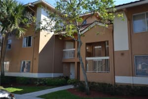 832 NW 92nd Ave, Plantation, FL 33324, Sold 04/21/17