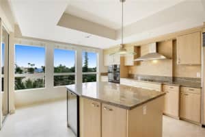 209 N Birch Rd, Fort Lauderdale, FL 33304, Sold 06/30/17