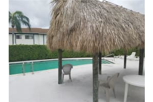 648 NE 195th St, Miami, FL 33179, Sold 07/05/17