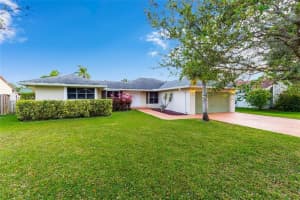 11226 NW 43rd Ct, Coral Springs, FL 33065, Sold 06/15/17