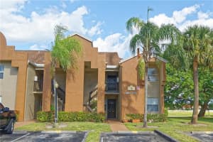 385 SW 113th Way, Pembroke Pines, FL 33025, Sold 04/28/17