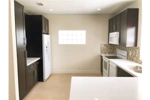 5860 S Sable Cir, Margate, FL 33063, Sold 05/02/17