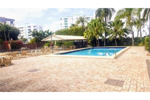 250 181 Dr, Sunny Isles Beach, FL 33160, Sold 07/11/17