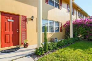 1755 SW 81st Ln, Davie, FL 33324, Sold 05/09/17