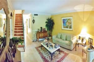 6001 Bayview Dr, Fort Lauderdale, FL 33308, Sold 02/27/18