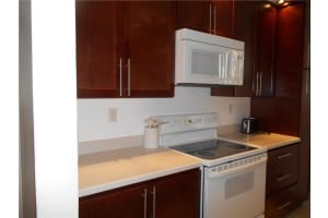 201 178th Dr #508, Sunny Isles Beach, FL 33160, Sold 02/01/18