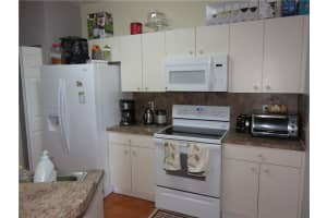 304 S Santa Catalina Cir, North Lauderdale, FL 33068, Sold 05/12/17