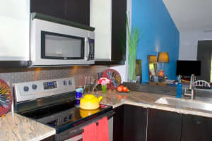 2740 S Oakland Forest Dr, Oakland Park, FL 33309, Sold 05/08/17