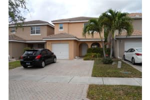 9225 NW 54th St, Sunrise, FL 33351, Sold 05/01/17