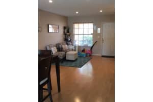 9225 NW 54th St, Sunrise, FL 33351, Sold 05/01/17