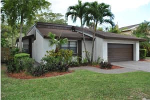 6349 Pond Apple Rd, Boca Raton, FL 33433, Sold 04/27/17