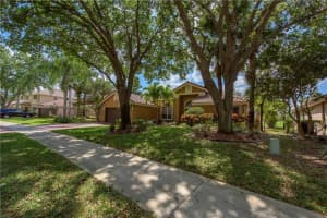 6660 NW 74th Ct, Parkland, FL 33067, Sold 05/01/17