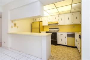 20200 W Country Club Dr PH 06, Aventura, FL 33180, Sold 12/05/17