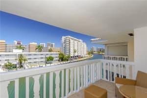 440 Paradise Isle Blvd, Hallandale Beach, FL 33009, Sold 04/09/18