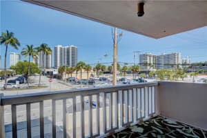 3301 NE 32nd Ave, Fort Lauderdale, FL 33308, Sold 02/19/18