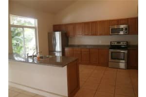 330 SW 100th Terrace, Pembroke Pines, FL 33025, Sold 07/24/17